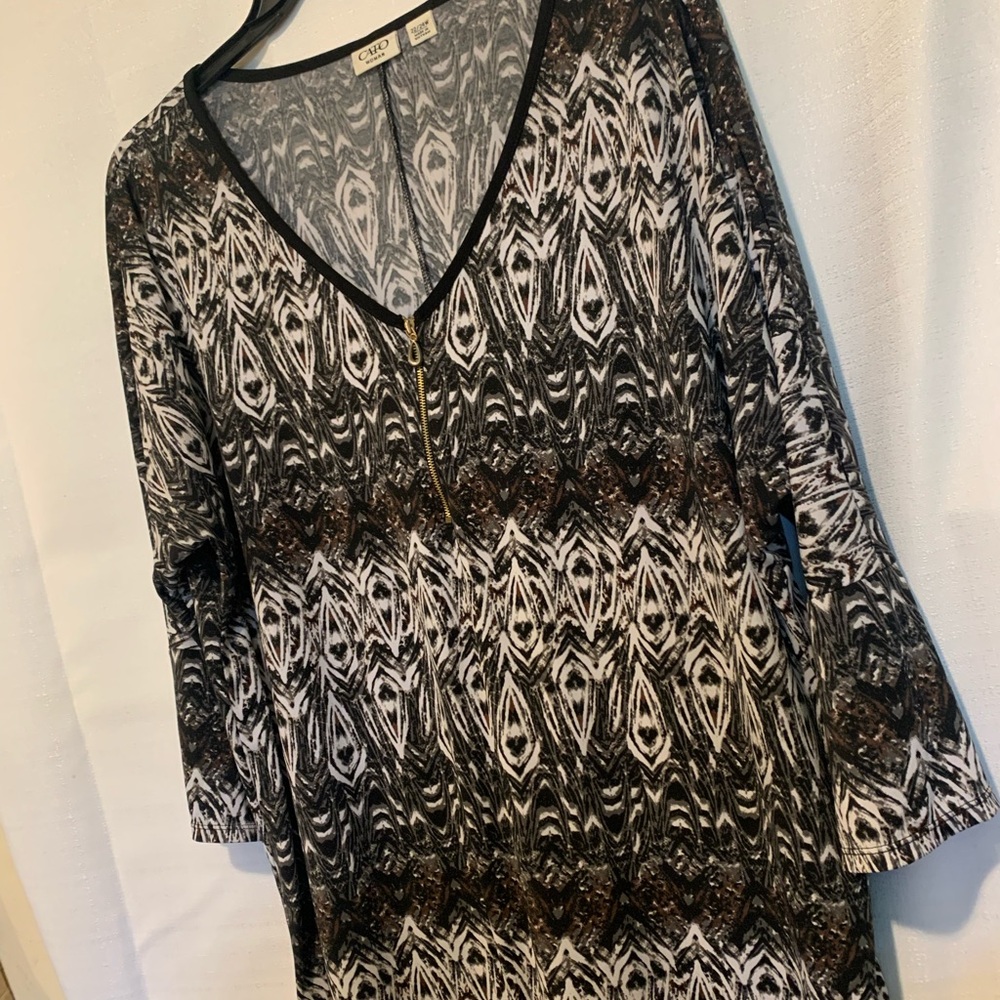 Artsy Glamour Top by Cato. Black/Ivory, Silky Pull-Over with 1/4 Zip.Relaxed Fit - Picture 3 of 11